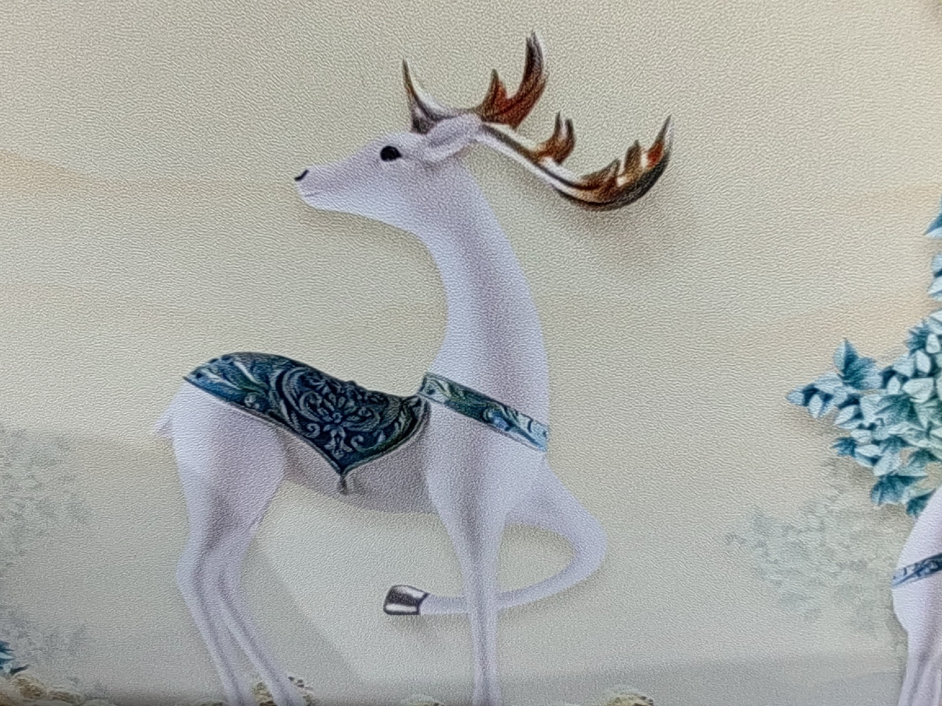 What are the advantages of leather digital printing compared to traditional printing?